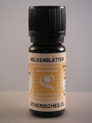 Nelkenblätter